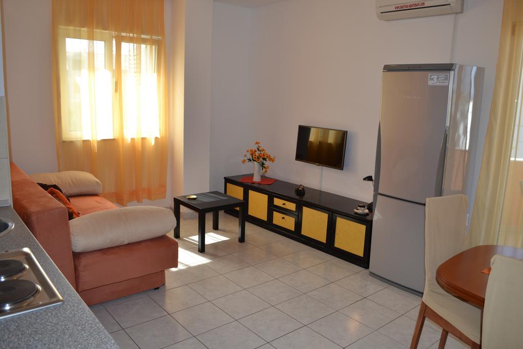 Apartments Marina Srima Bagian luar foto