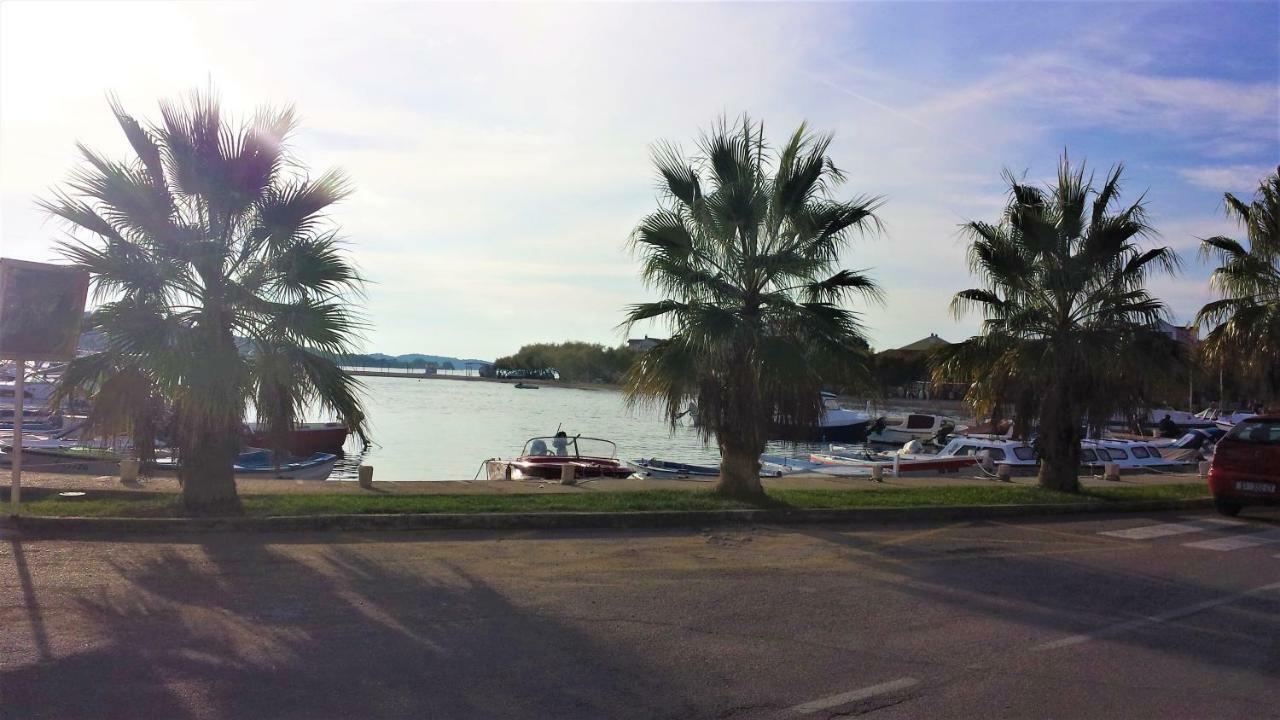Apartments Marina Srima Bagian luar foto